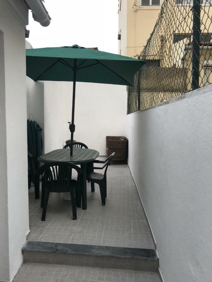 Corner House Apartamento Trafaria Exterior foto
